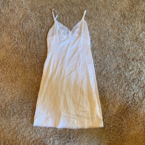 🌹 adonna white slip size 36